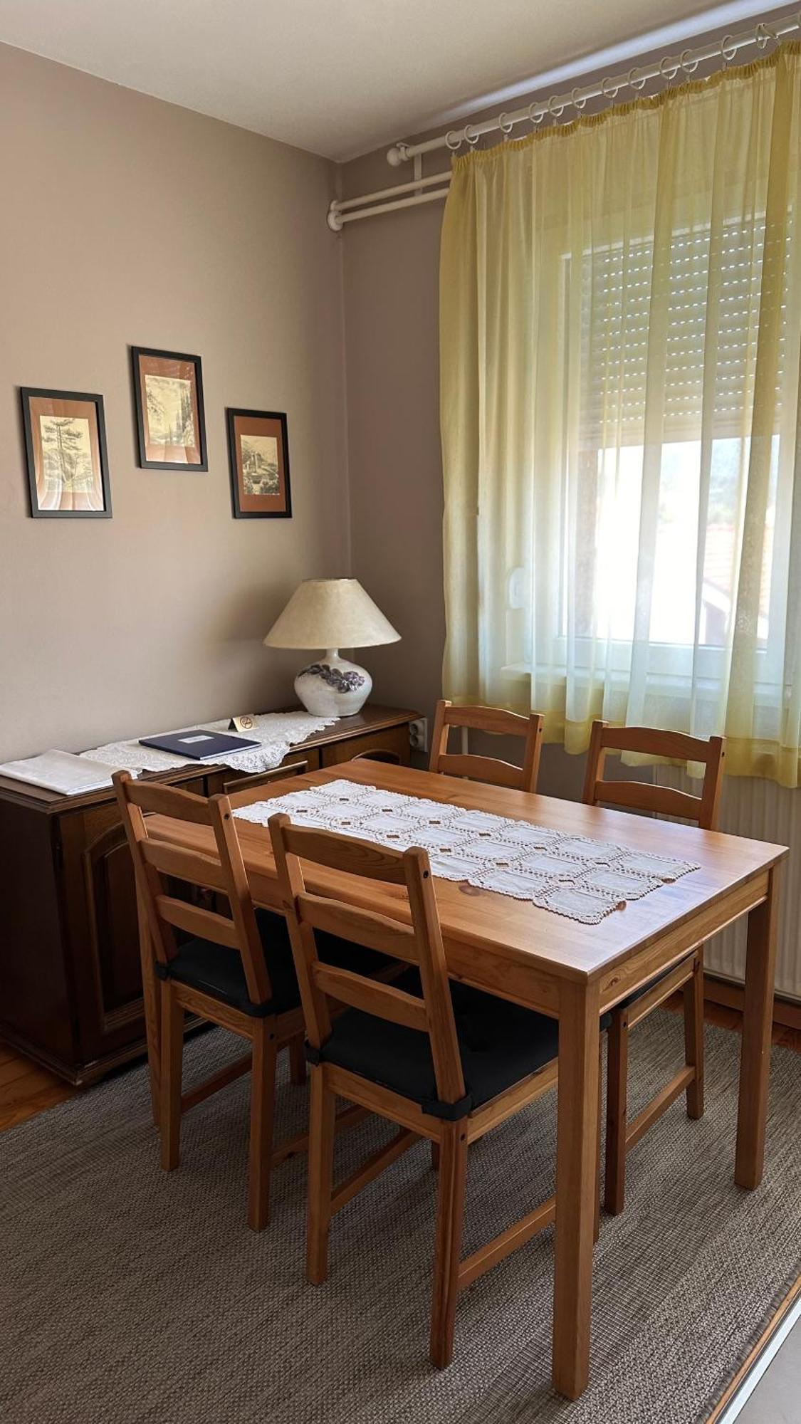 Apartman Rada Пирот Екстериор снимка