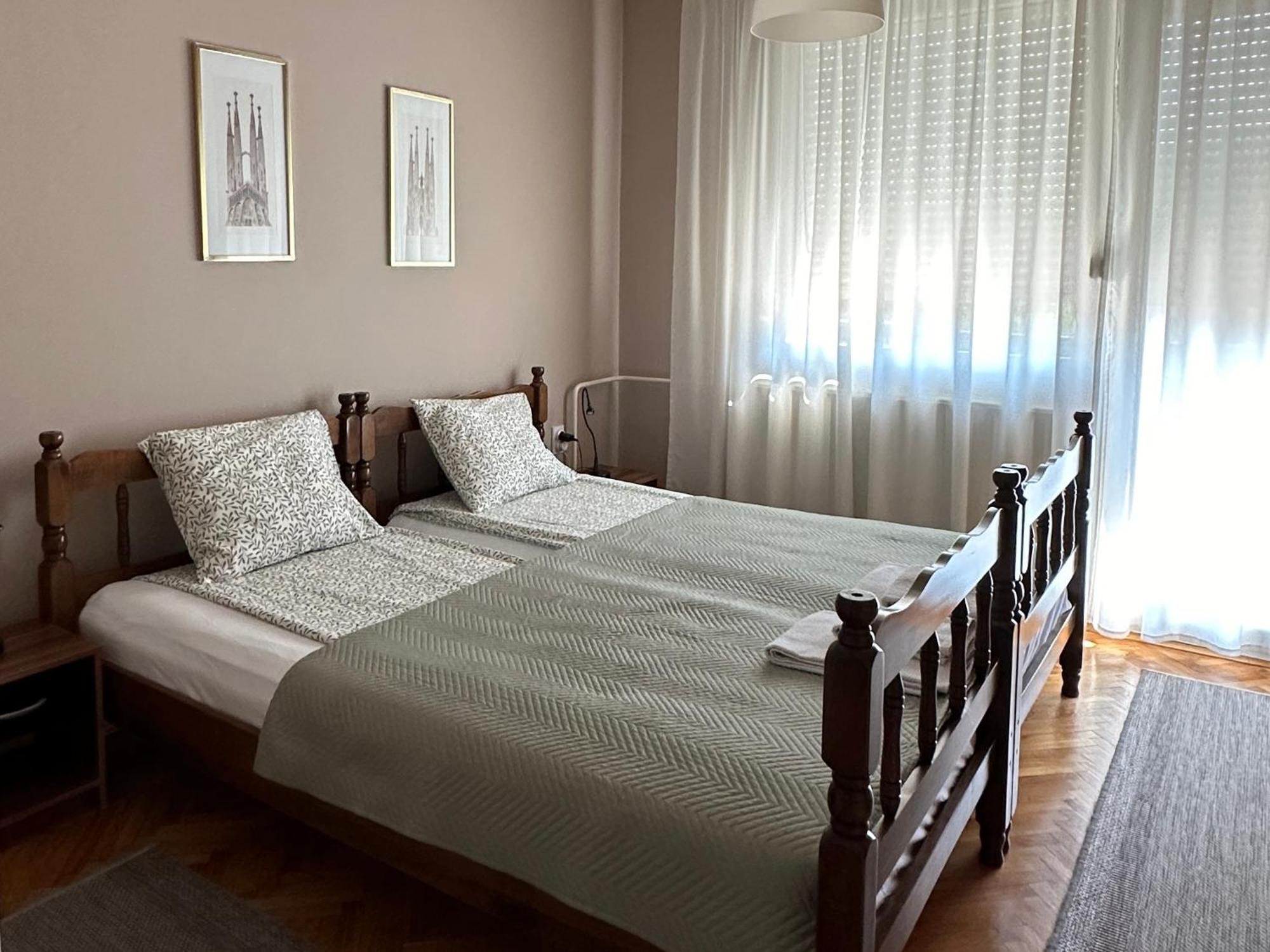 Apartman Rada Пирот Екстериор снимка