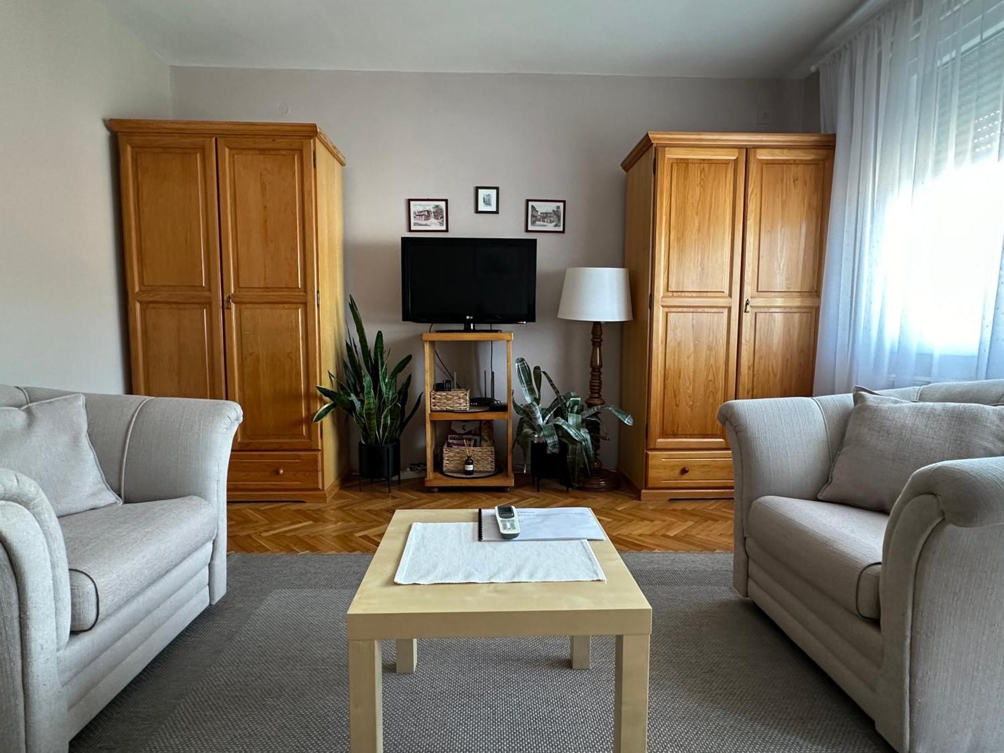 Apartman Rada Пирот Екстериор снимка